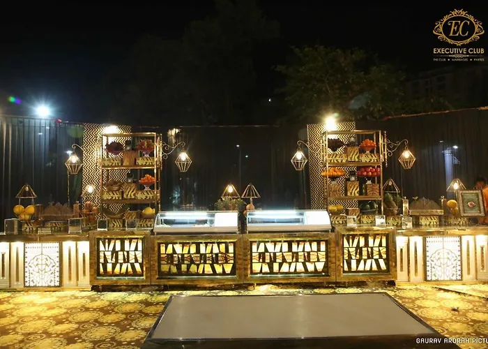 Executive Club Hotel Bareilly