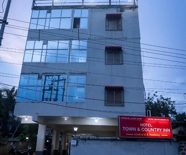 Hotel Town And Country Inn Guwahati