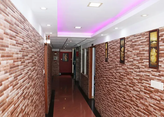 Uthradam Towers Hotel Thiruvananthapuram