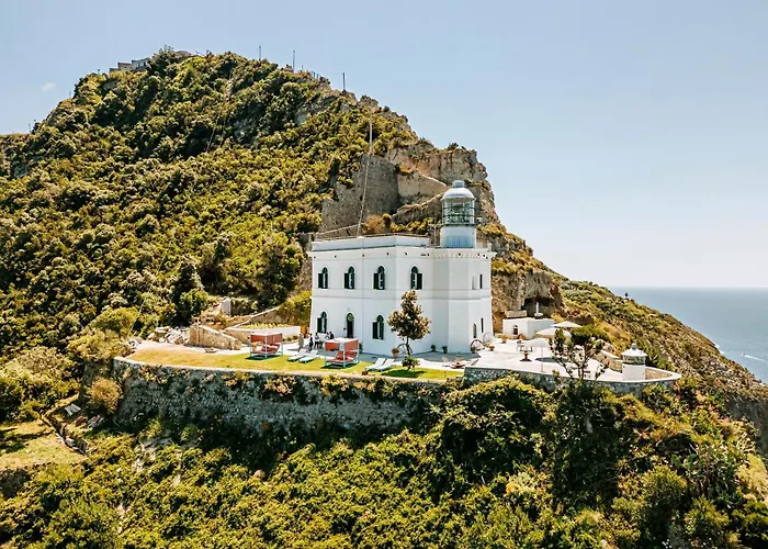 Faro Punta Imperatore Forio di Ischia