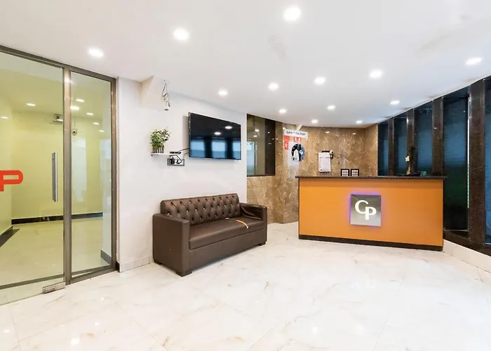 Hotel Girgaon Palace Near Chowpatty Beach Mumbai