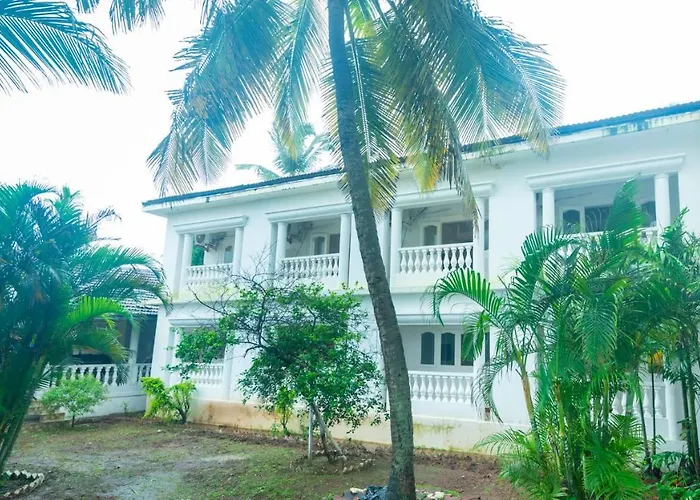 Lillywoods Nv Beach Resort Calangute