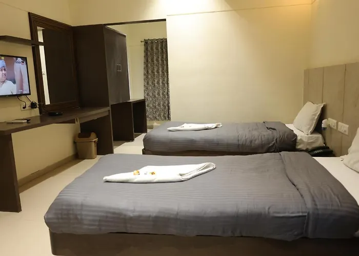 Hotel Galaxy Deluxe Jalna