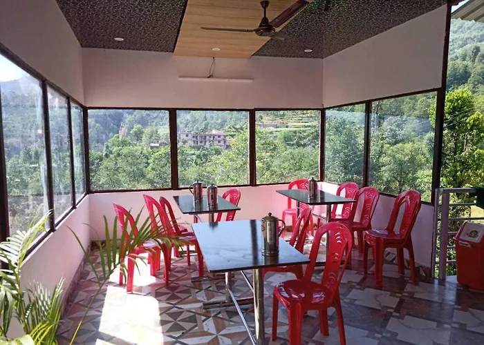Oyo 81362 Shiv Shankar Resort Phata