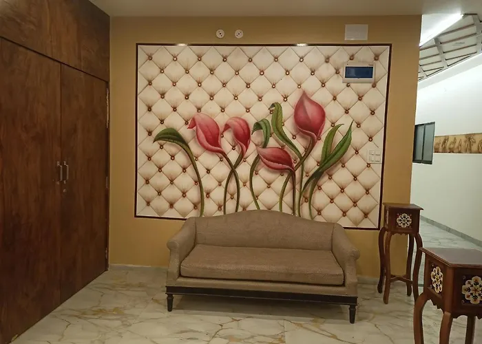 Hotel Maheshwar Darshan
