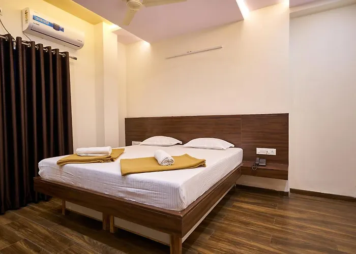 Hotel Ranjan Deluxe Kolhapur