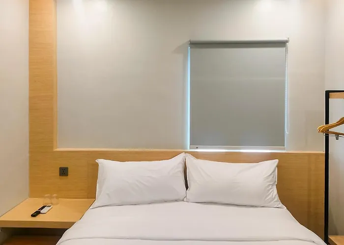 Travel Biz Hotel Medan Mitra Reddoorz