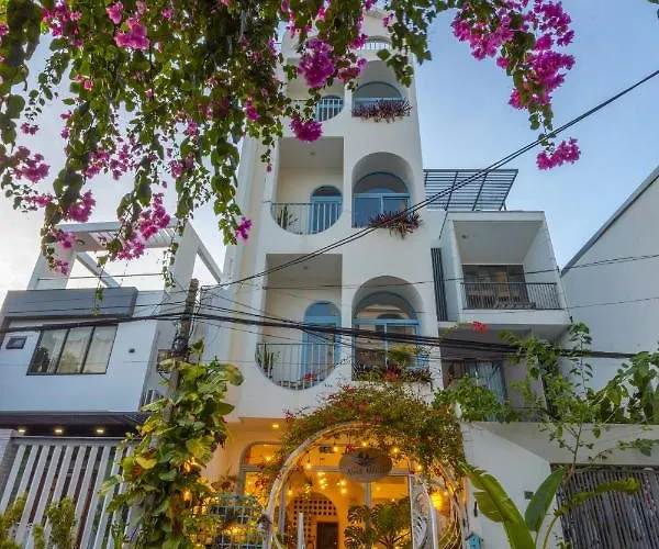 Nest House Homestay Đà Nẵng