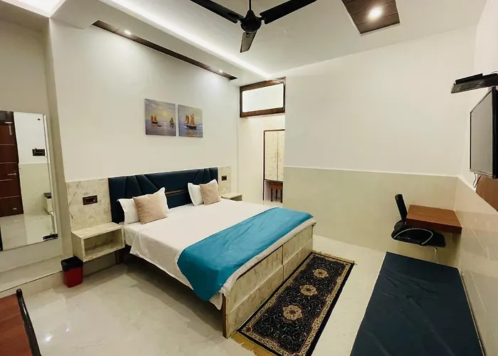 Hotel Dileep42 Lucknow