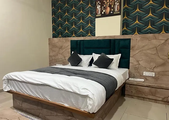 Hotel Sunrise Vadodara