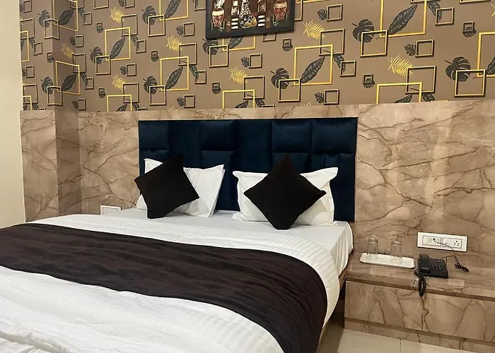 Hotel Sunrise Vadodara