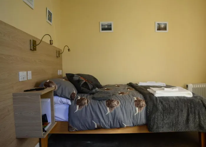 Room At The Back, 2 George Street Avoch