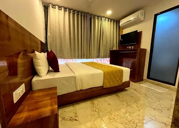 Hotel Delmond Prime- Near Nesco Mumbai
