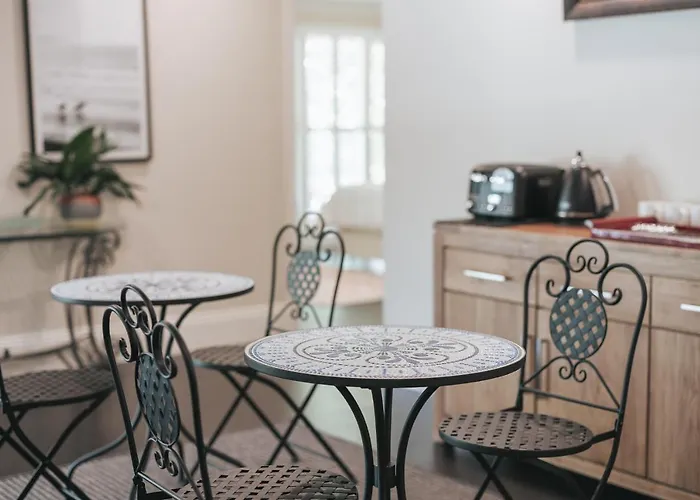 Birches Mudgee Bed & Breakfast