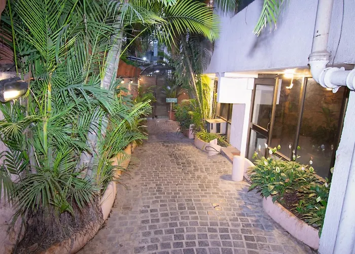 Octave Bund Garden Hotel Pune