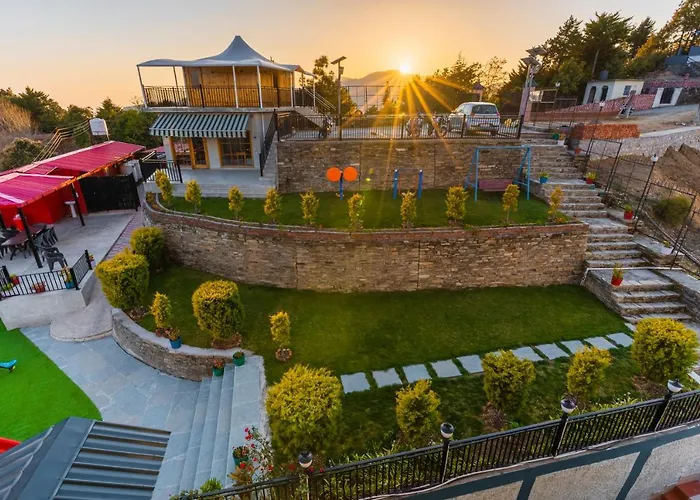 Viable Inn , Mukteshwar - Himalayan View