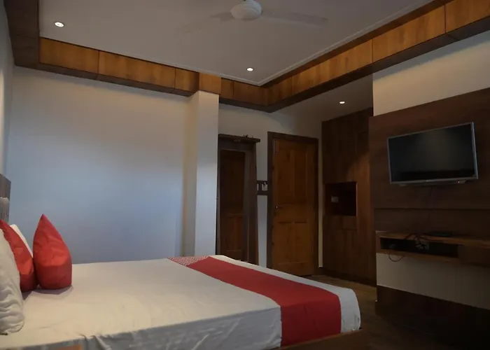 Hotel Apple Blossom 2 Minutes Walking From Mall Road Manali 