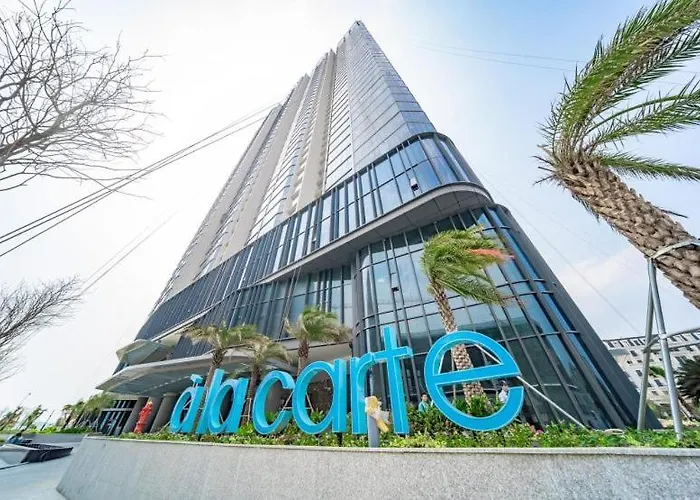A La Carte Halong Bay Hotel