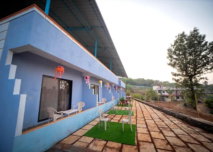 Hotel Orchid Palace Mahabaleshwar