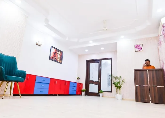 Hotel Wild Rose New Delhi