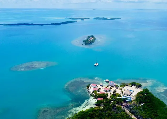 Blue Reef Island Hotel Dangriga