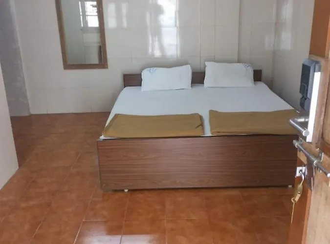 Heera Residency Hotel Tindivanam