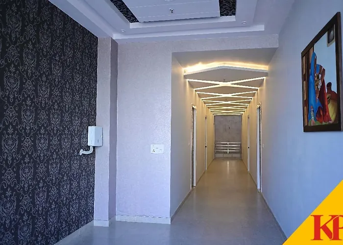 Hotel Kapson Palace Bareilly