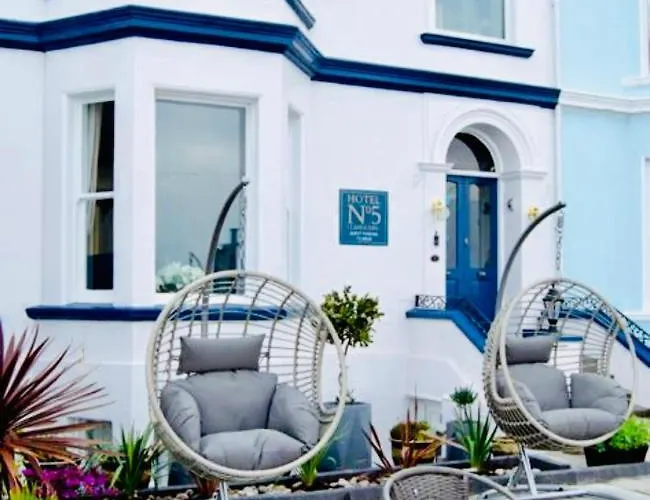 Hotel No5, Beachfront With Free Private Car Park Llandudno