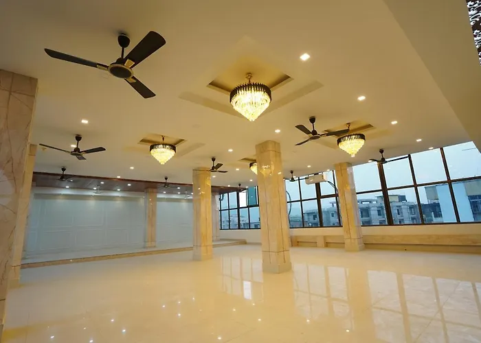 Hotel Royal Palace Guwahati