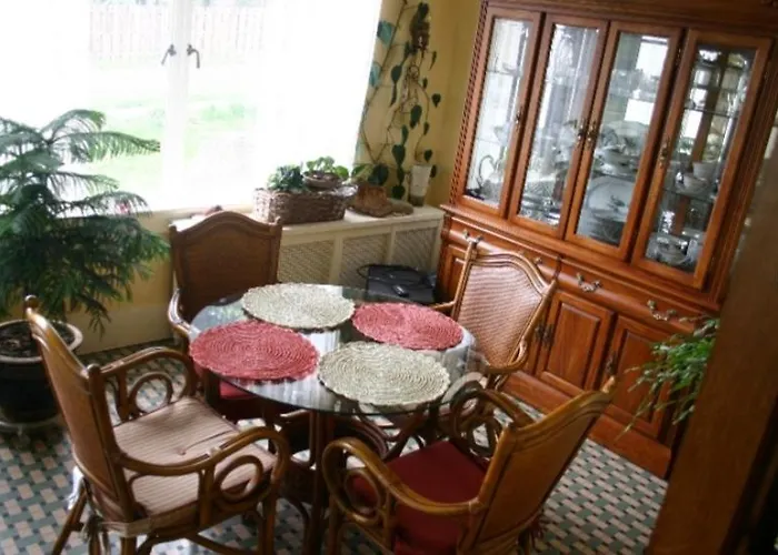 Tarry Here Mansion Bed & Breakfast Salamanca