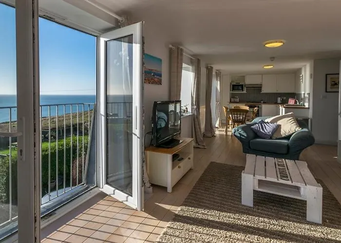 Chesil Beach Lodge Burton Bradstock Dorset Dt64Rj Bridport