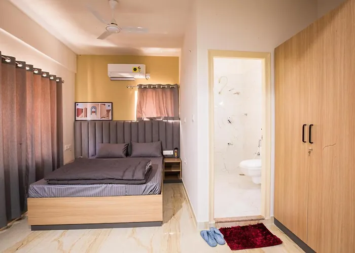 Covie Karle Town 220 Hotel Bangalore