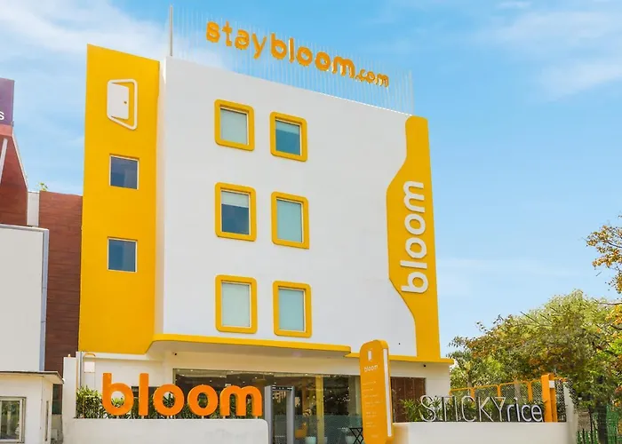 Bloom Hotel - Golf Course Road, Sector 43 Gurgaon
