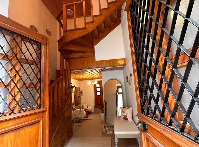 Hanole Guest House Ayvalı