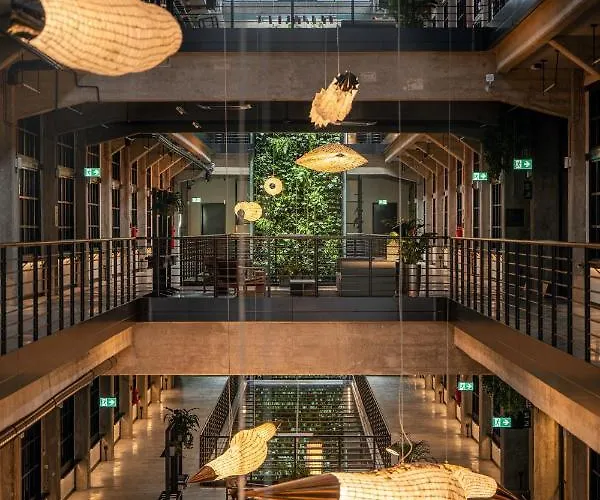 Montownia Lofts & Experience Aparthotel Gdańsk