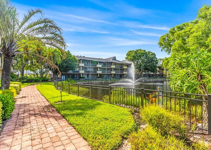 Park Shore Resort North North Naples