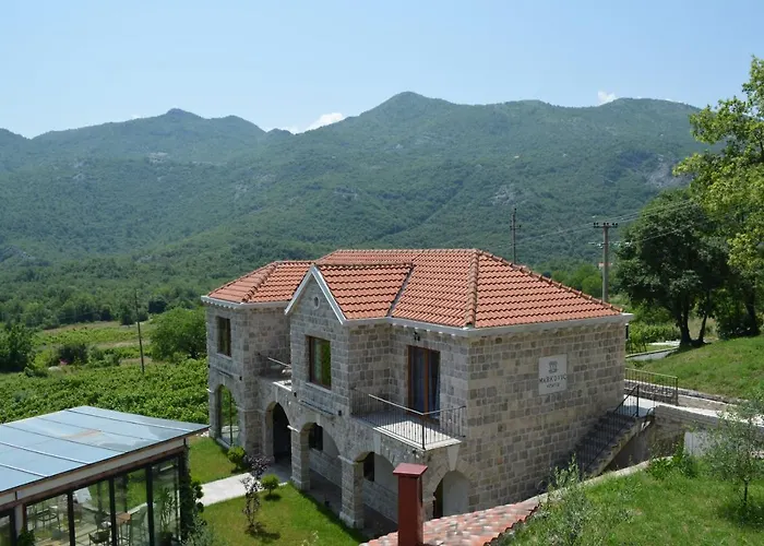 Markovic Winery And Estate Apartments Cetinje
