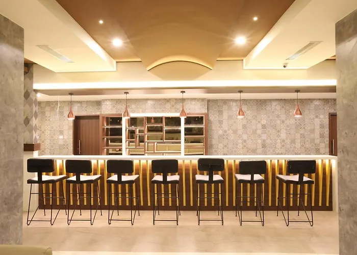 Hotel Tamil Nadu Tirunelveli