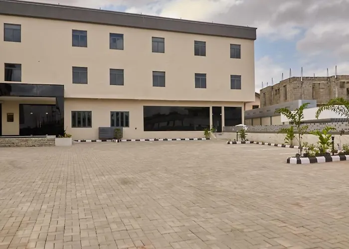 Movana Hotel & Suites Lagos