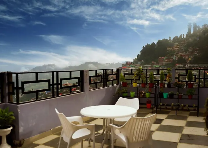Hotel Hill Queen Near Tara Devi Mandir Darjeeling 