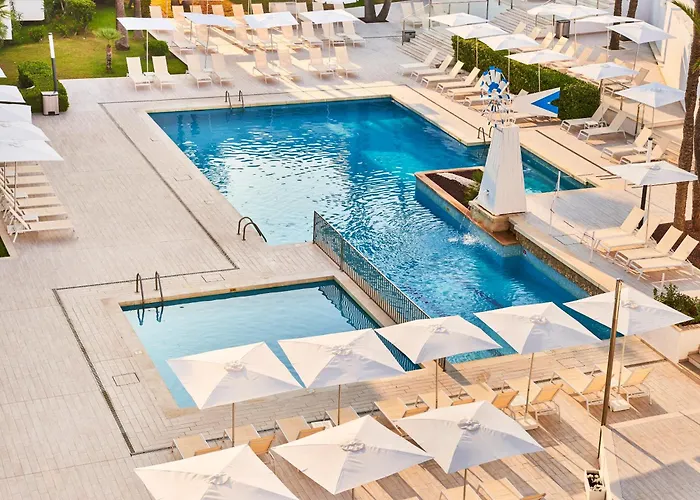 Globales Cala Bona Hotel