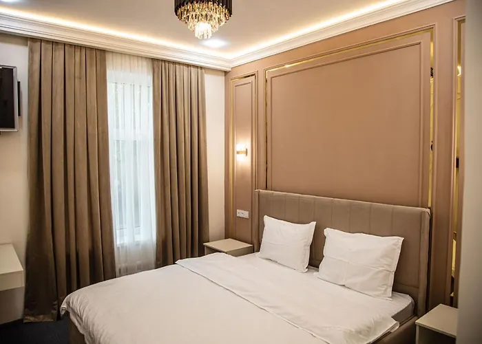 Lev Tolstoy Hotel Samarkand