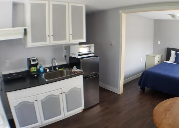 Capeway Extended Stay Lodge Port Hastings