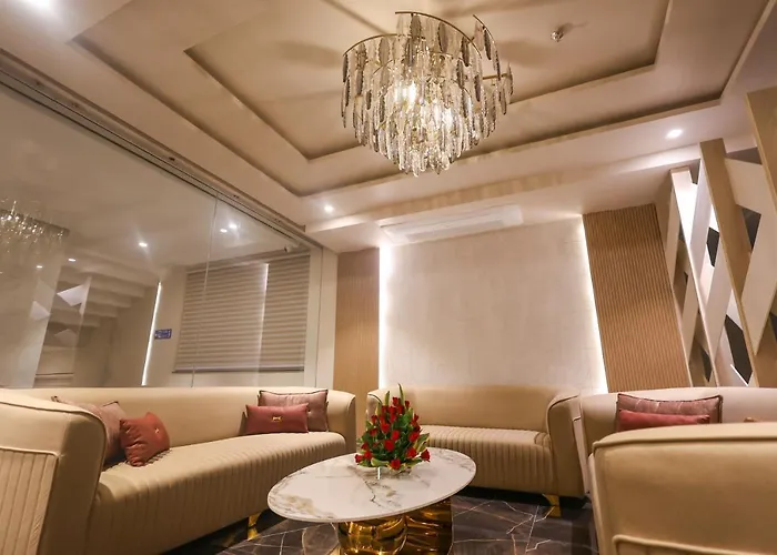 Vijan Business Hotel Jabalpur