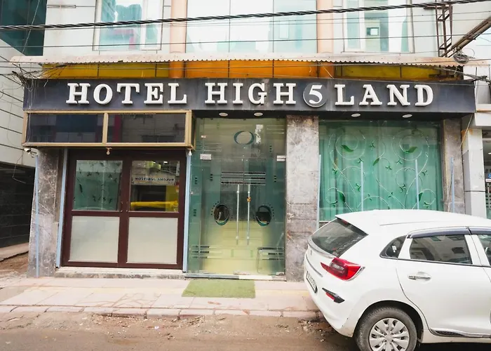Hotel High 5 Land Delhi 