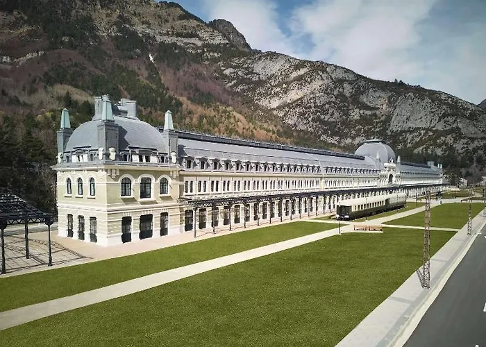 Canfranc Estacion Royal Hideaway Hotel