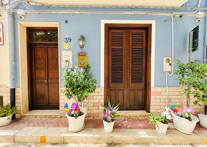 Regina Elena Bed & Breakfast Cinisi