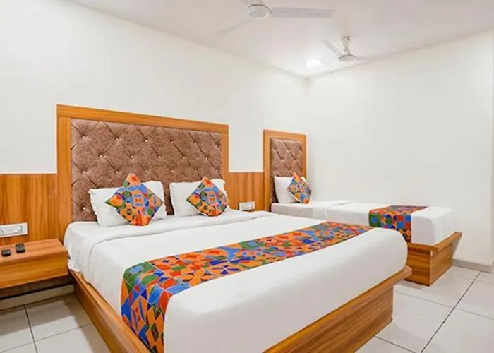 Fabhotel Sr Inn Ahmedabad