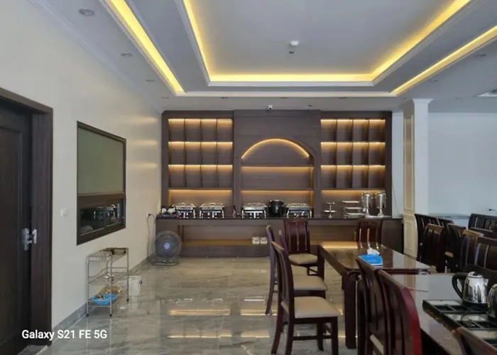 Sao Việt HTH Hotel Hạ Long
