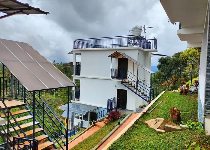 Burj Munnar Hotel Anachal